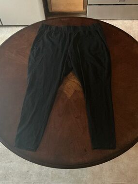 Men's - Black Jogger-Style Sweatpants